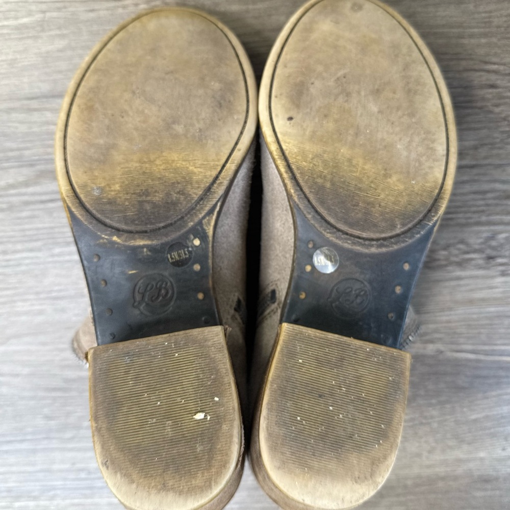 Lucky Brand Women's Tan Bartalino Suede Side Zip Ankle Boots, size 8.5 - Picture 10 of 10